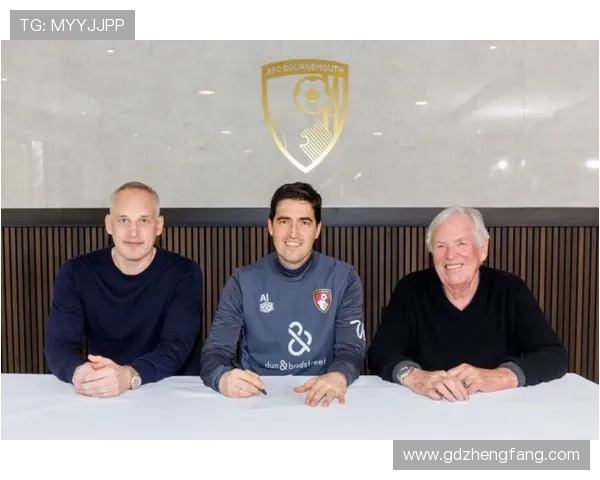 伯恩茅斯俱乐部宣布新赛季阵容调整与关键球员转会动态 伯恩茅斯俱乐部宣布新赛季阵容调整与关键球员转会动态