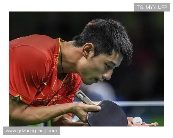 张继科宣布退役后首度亮相网球赛场 完美表现引关注