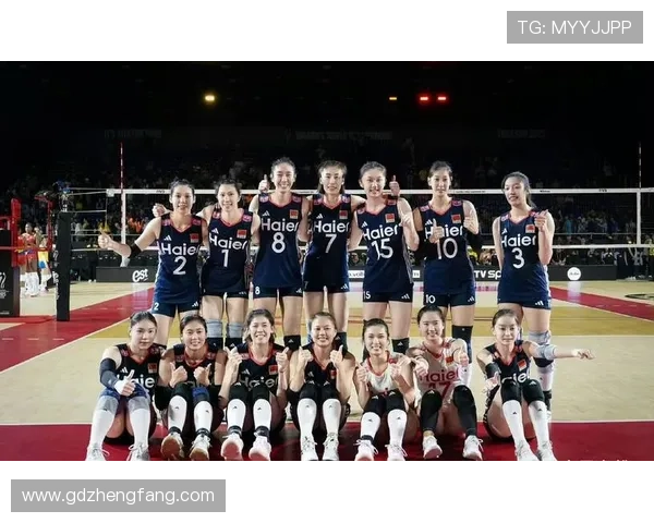 中国女排逆袭获胜 关键时刻展现强大韧性 赛后主帅总结获赞