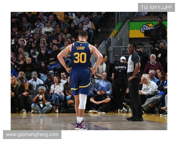 新赛季NBA多场焦点之战接连上演引爆全球球迷热议未来走势新篇 新赛季NBA多场焦点之战接连上演引爆全球球迷热议未来走势新篇